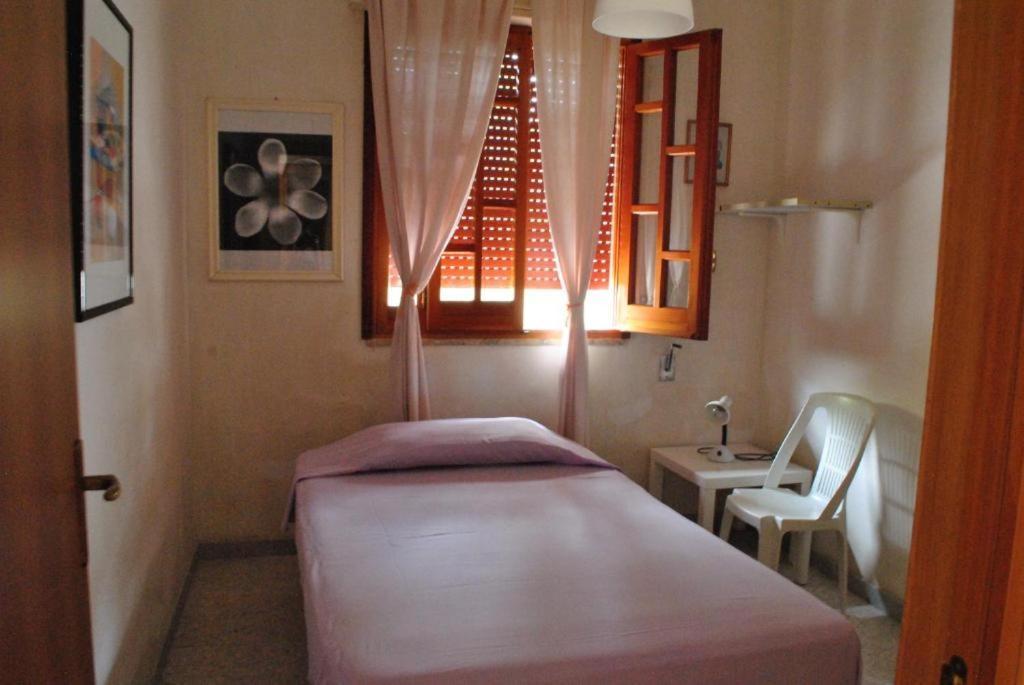 Residenza Del Sole Bed & Breakfast Surbo Exterior photo